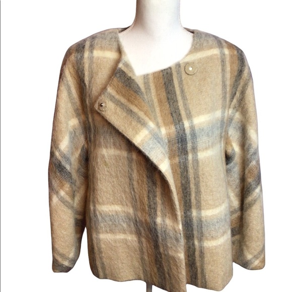Talbots Plaid Blazer in Beige and Gray - Picture 10 of 14